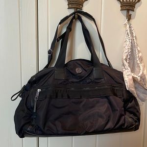 Lululemon Gym To Win Duffel - Black